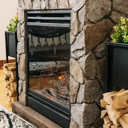 Dekart Centrum * Varşova