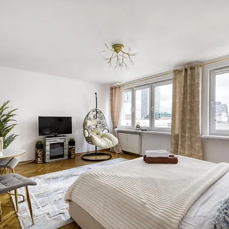 Apartment Dekart Centrum *